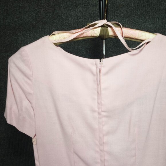 1960's Pink Linen & Cotton Lace Tiered Shift by Cover Girl - Picture 5 of 10